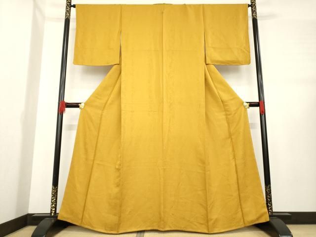 平和屋着物 上質な色無地 花尽くし地紋 山吹茶色 正絹 ck