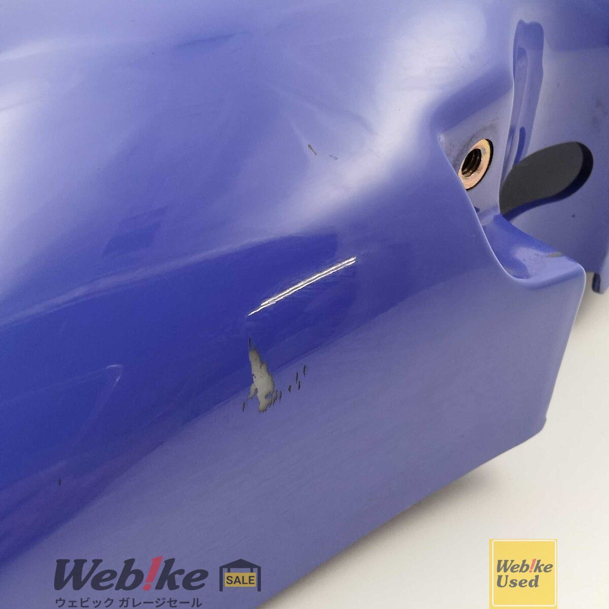 ホンダ純正中古パーツ NSR250R フロントフェンダー 61100-KV3-900ZA