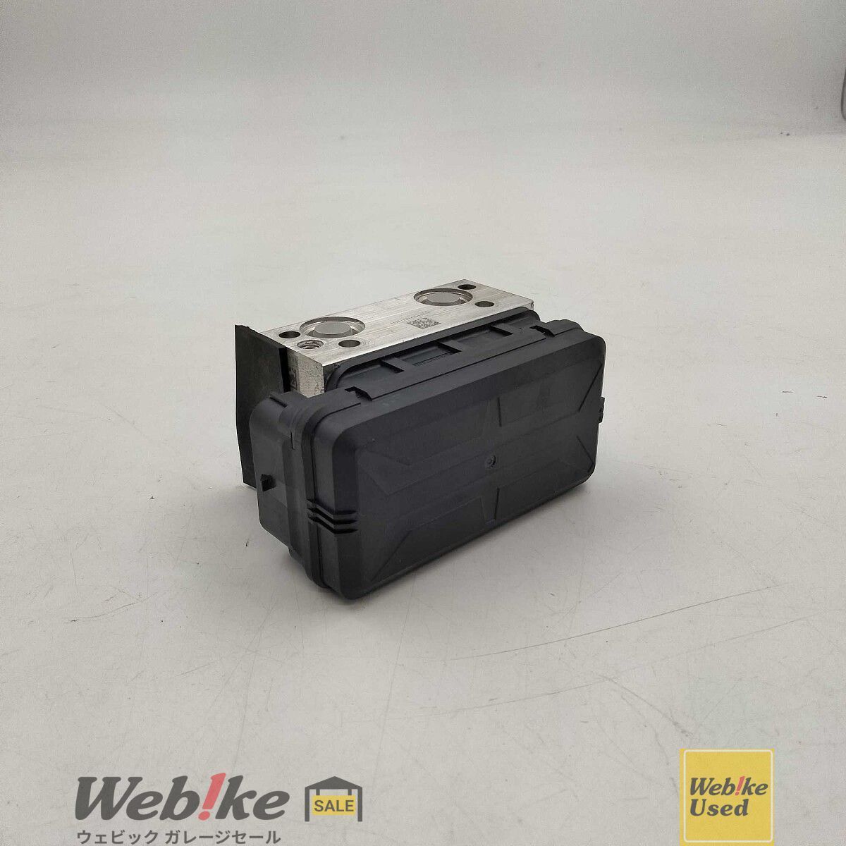 スズキ純正中古パーツ GSX-R125 18 ABSユニット 55610-23K00 RXBI13986