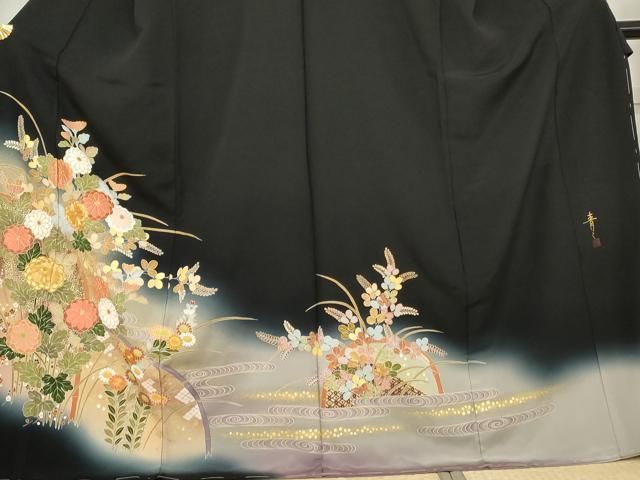 平和屋着物○京友禅の第一人者 松井青々 黒留袖 駒刺繍 流水枝花文