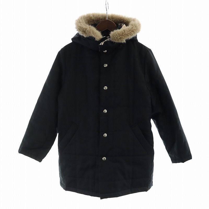 マカロンタワー6皿、フランス・エルキューイ