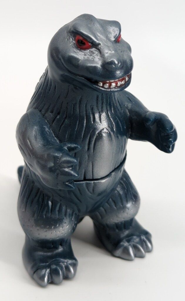 Charactics キャラクティックスの東宝ミニ怪獣シリーズ キンゴジ 紺色成型 銀 赤目 塗装