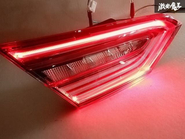 岡本様　テール　右 ☆点灯OK☆ 純正 AXVH70 AXVH75 カムリ 後期 ブラックエディション LED