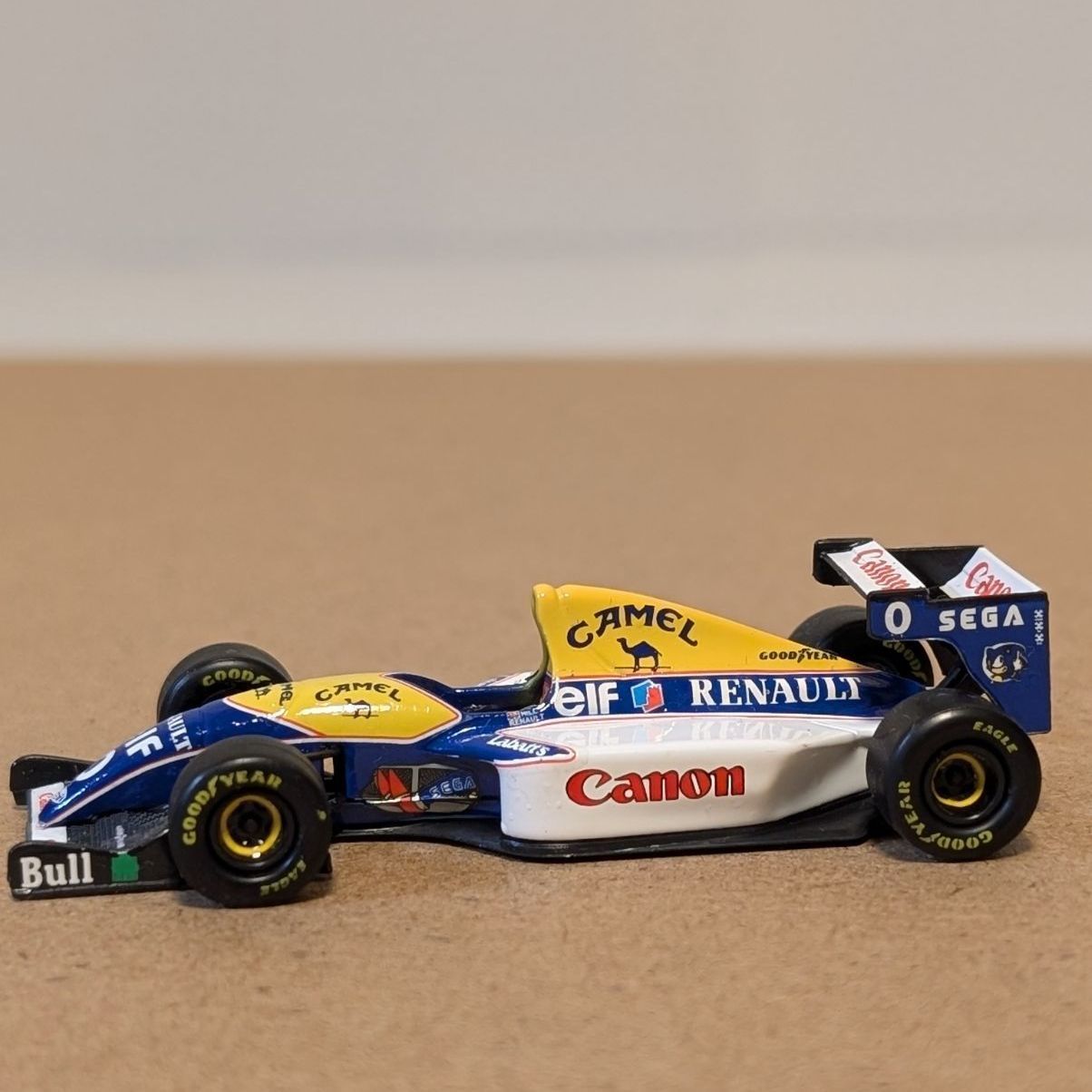 ビッグスケールF1コレクション ウィリアムズ　FW15C タバコ仕様 タバコ仕様1/64 ウィリアムズFW15Cメゾネットウィング アオシマ - メルカリ