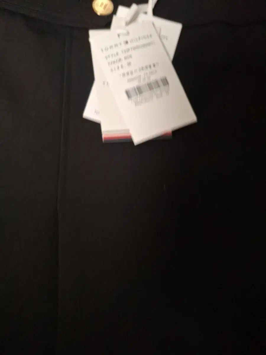 トミーヒルフィガー スカート