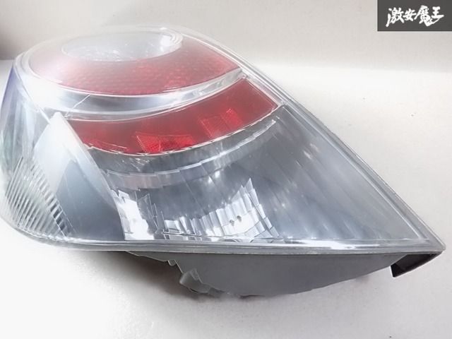 TOYOTA トヨタ 純正 NHP10 アクア 前期 テールライト テールランプ 左