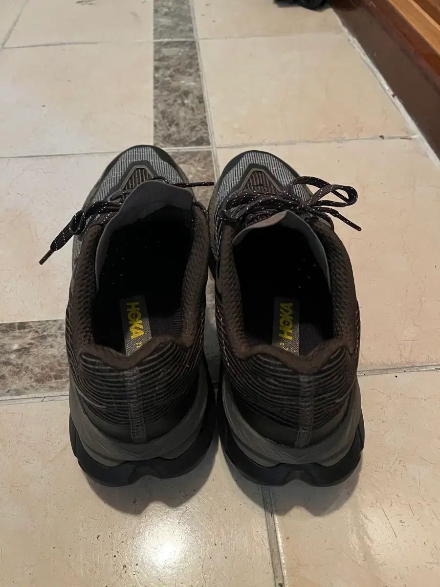 HOKA ONE ホカオネオネ TECTON X 2 260