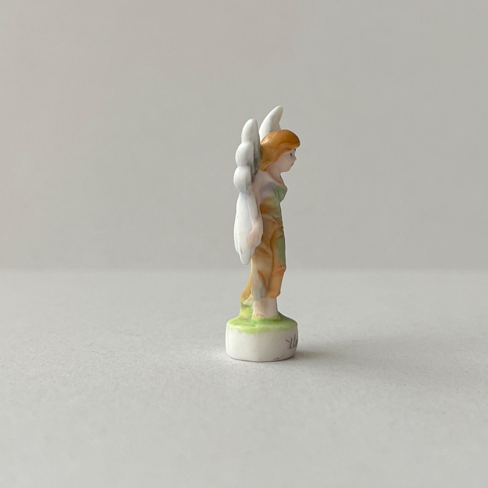 可愛いマトリョーシカ　レア　フェーブ　フェーヴ　フランス　陶器　ミニチュア　置物 可愛いマトリョーシカレアフェーブフェーヴフランス陶器ミニチュア置物