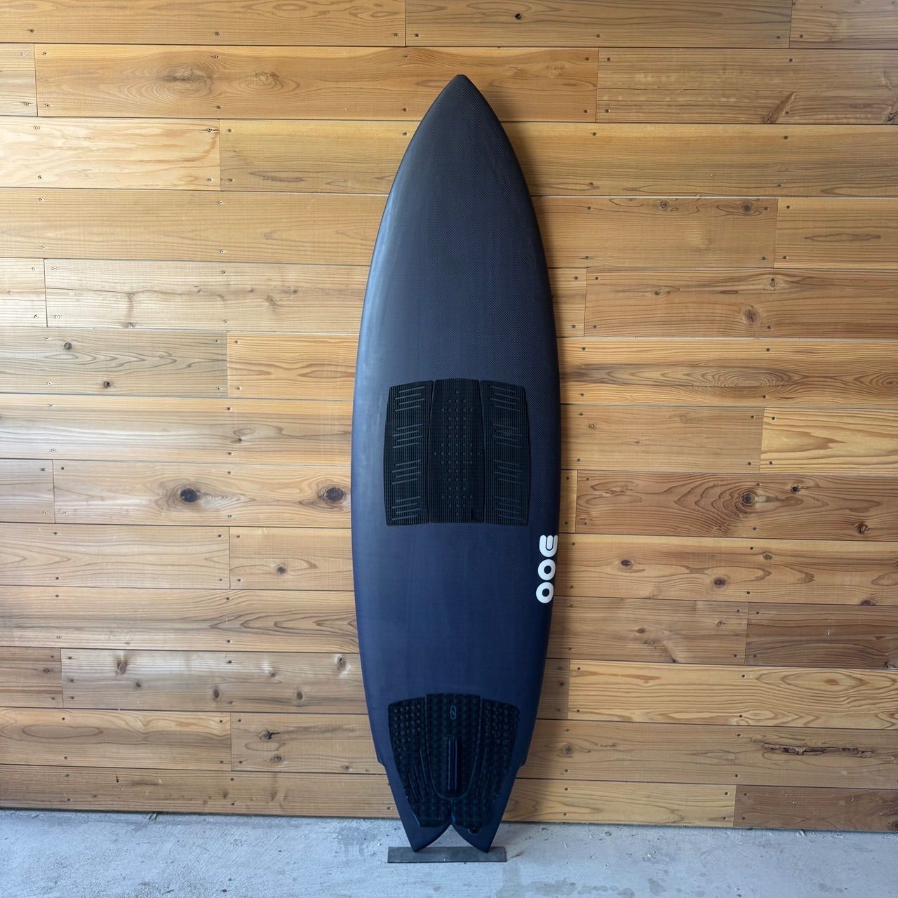 美中古 サーフボード MIKE WOO マイクウー ION TWIN 6'4 39.0L FULL