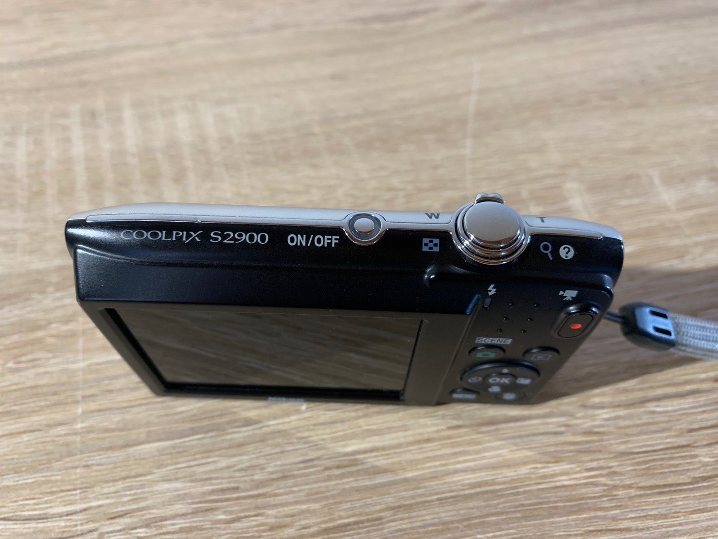 6984 Nikon COOLPIX S2900 シルバー デジカメ - メルカリ