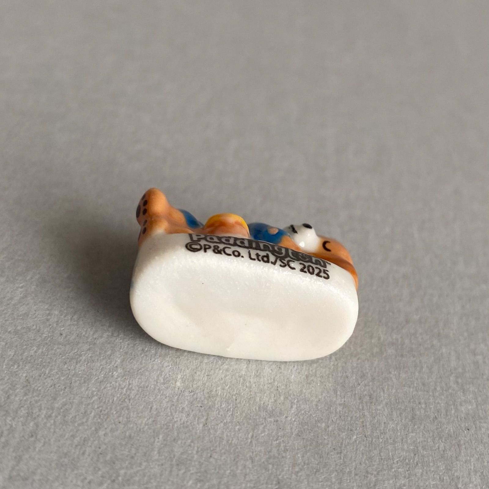 パディントンのフェーブ／はちみつの国／フランス雑貨／陶器ミニチュア