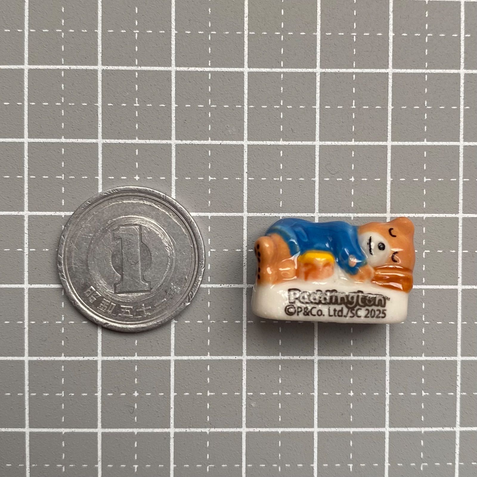 パディントンのフェーブ／はちみつの国／フランス雑貨／陶器ミニチュア