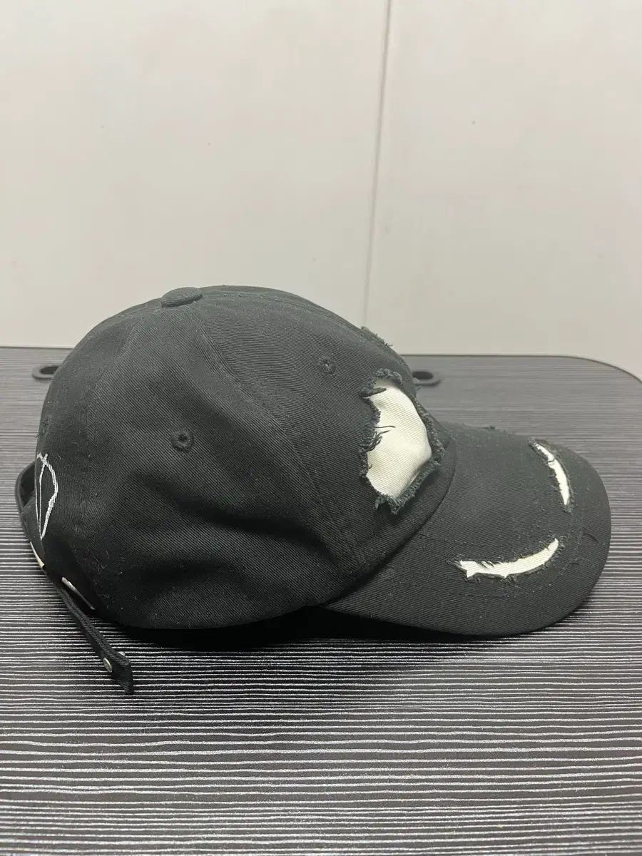 99 IS バジョウ ゴーストキャップ