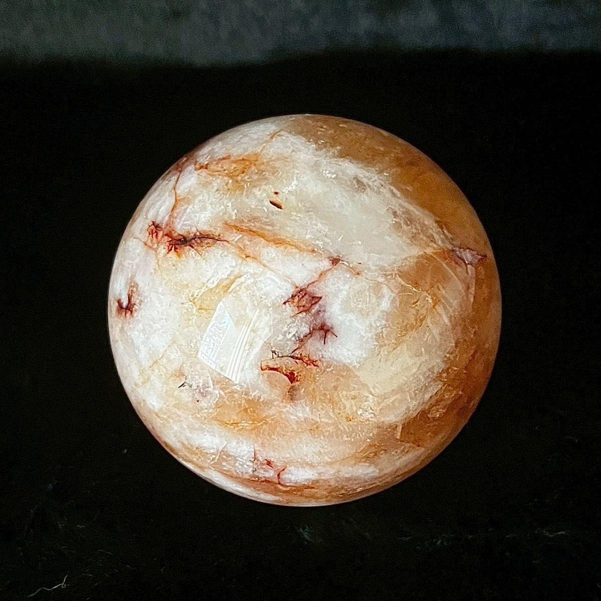  382g レッドファイアーヘマタイトクォーツ スフィア 原石 浄化 天然石 丸玉 インテリア 置物 フラワーベース 置物 インテリア小物