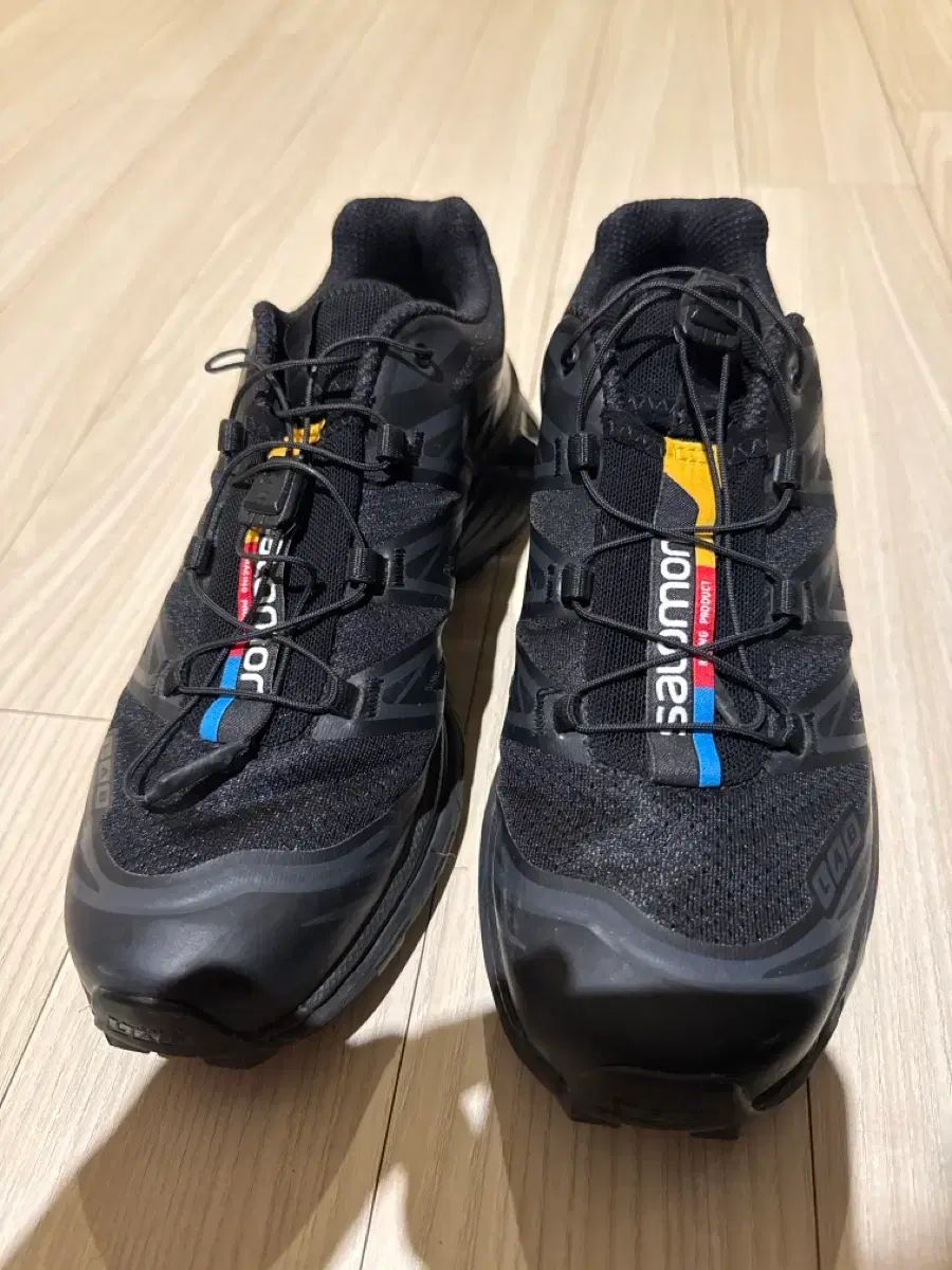 SALOMON ブラック XT-6 245