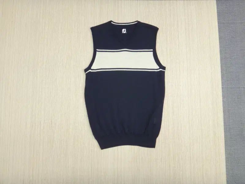 (L) フットジョイ FootJoy メンズ ウール Vネック ゴルフ ベスト