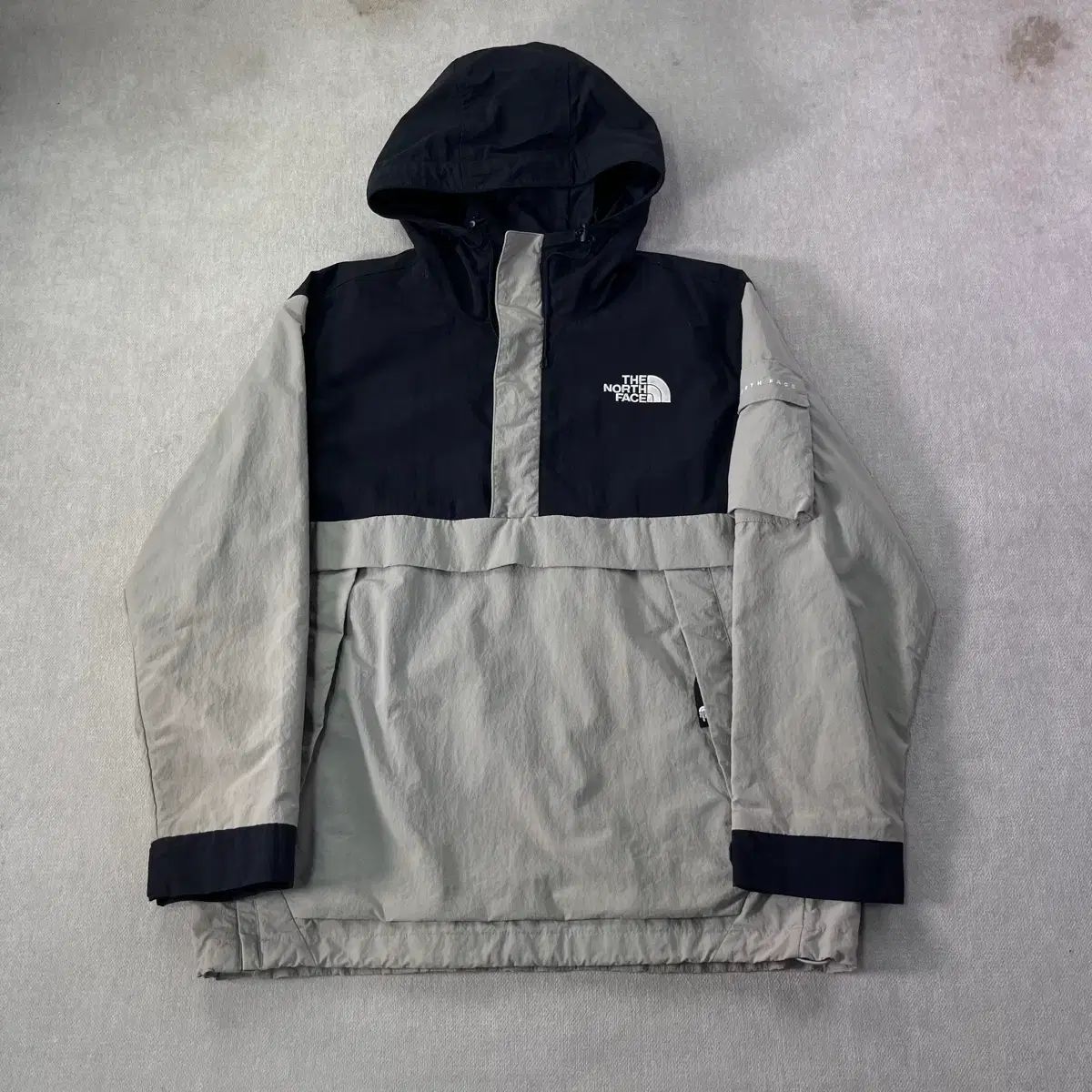100 ザノースフェイス ホワイトレーベル ニュートンフーディーアノラック ハーフジップ