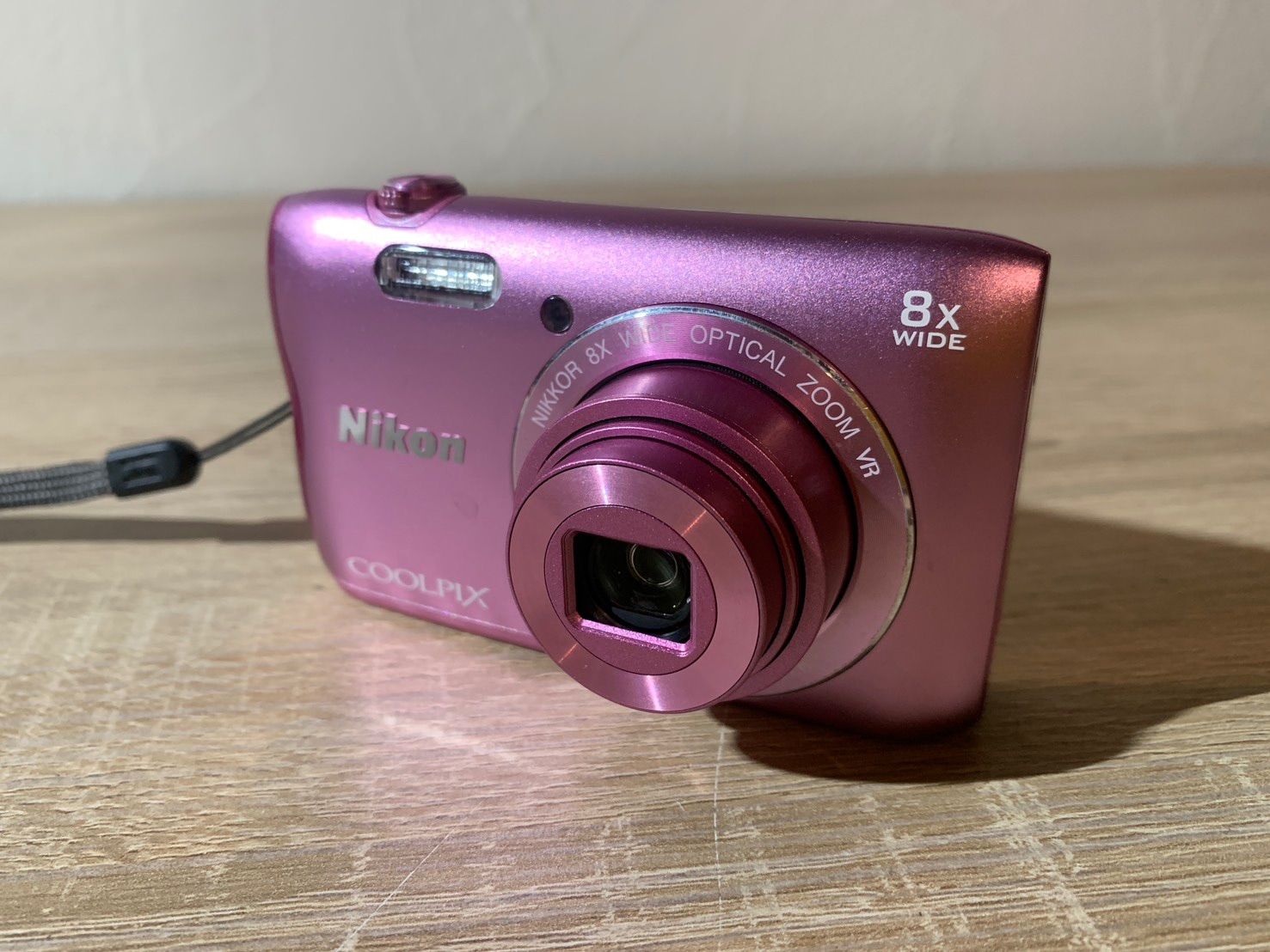 【ジャンク品】Nikon COOLPIX A300 デジカメ ピンク ジャンクNikon COOLPIX A300 pinkピンク ニコンWi-Fi COOLPIX ニコン
