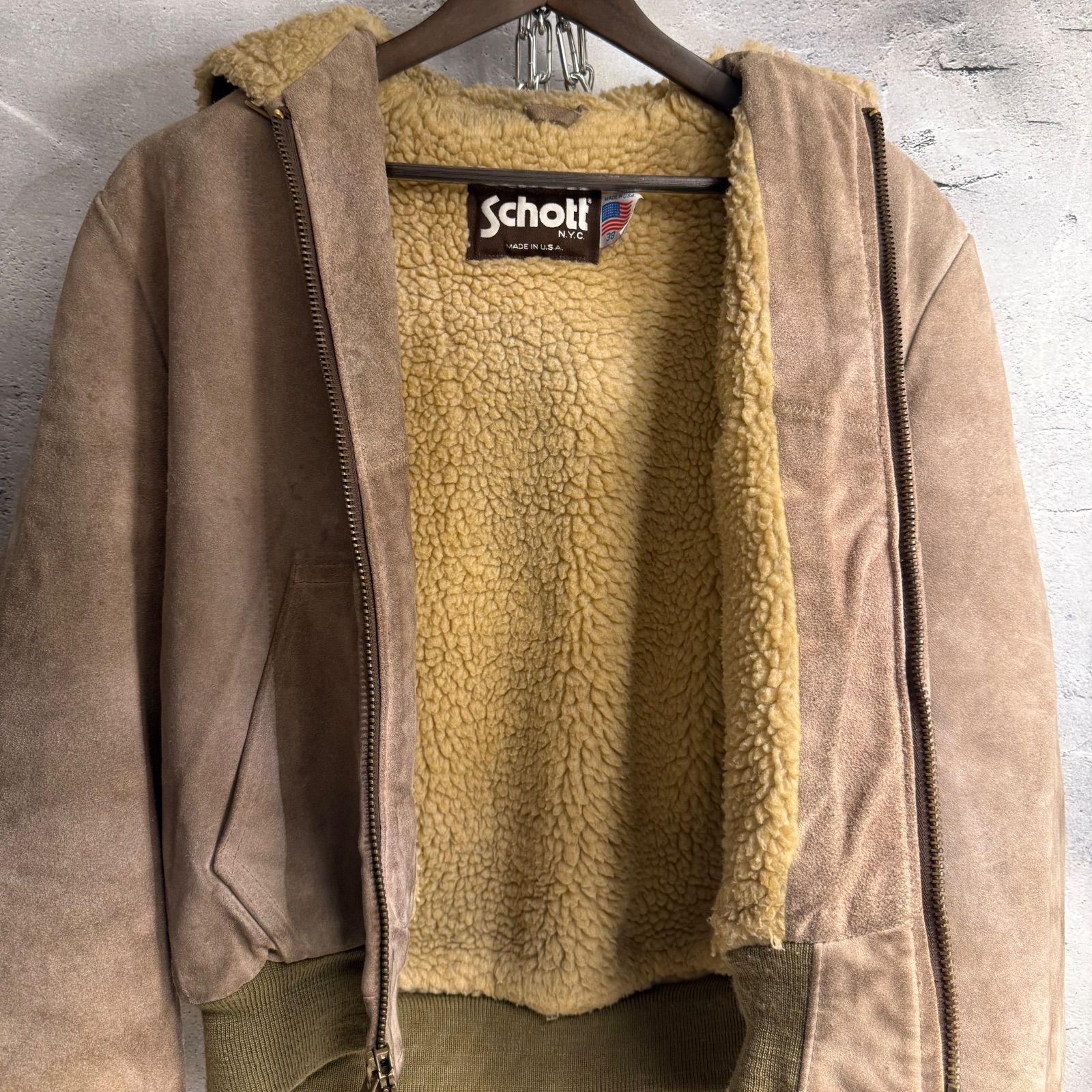 ヴィンテージ】SCHOTT ショット レザージャケット 38 ボア裏地 フード 