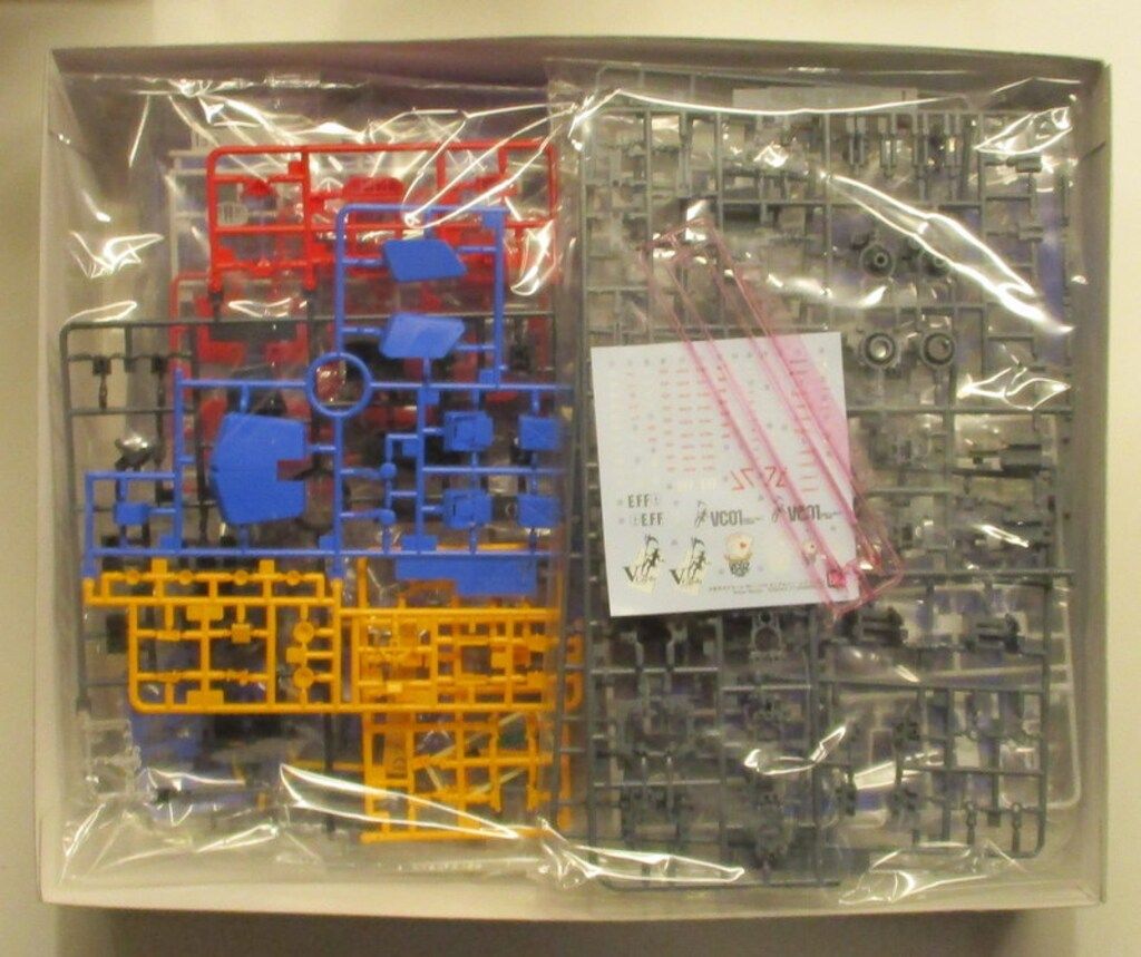 バンダイ MG ガンダムストームブリンガー 1 100
