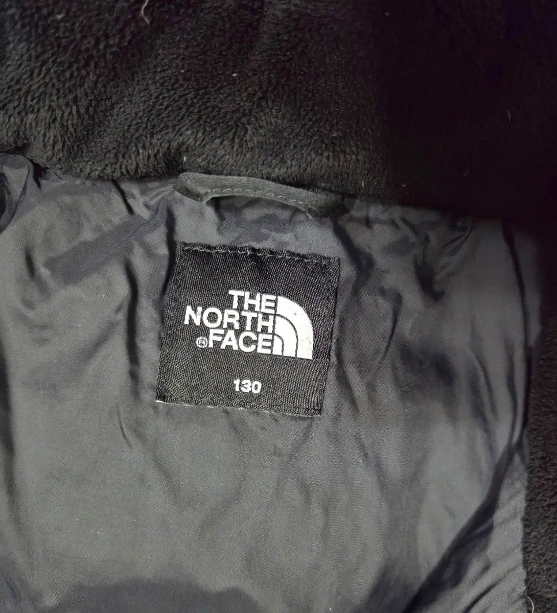 ダウンジャケット