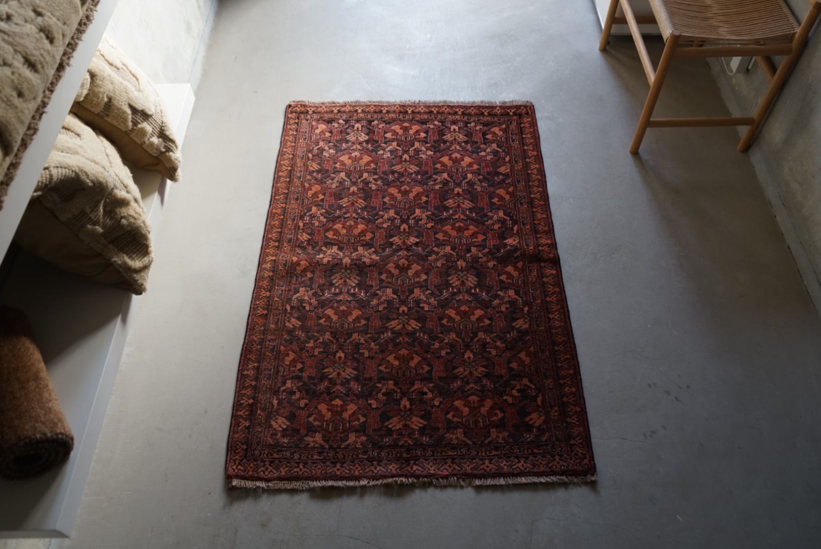 ヴィンテージラグ アフガニスタン トルクメンラグ 1960年代 135 5 90 cm No AF 2513