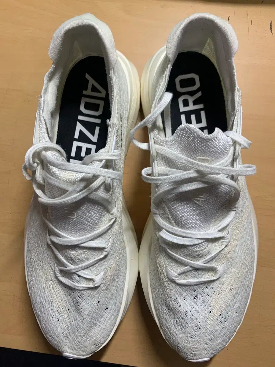 アディダス アディゼロ プライム X 2 ストラング