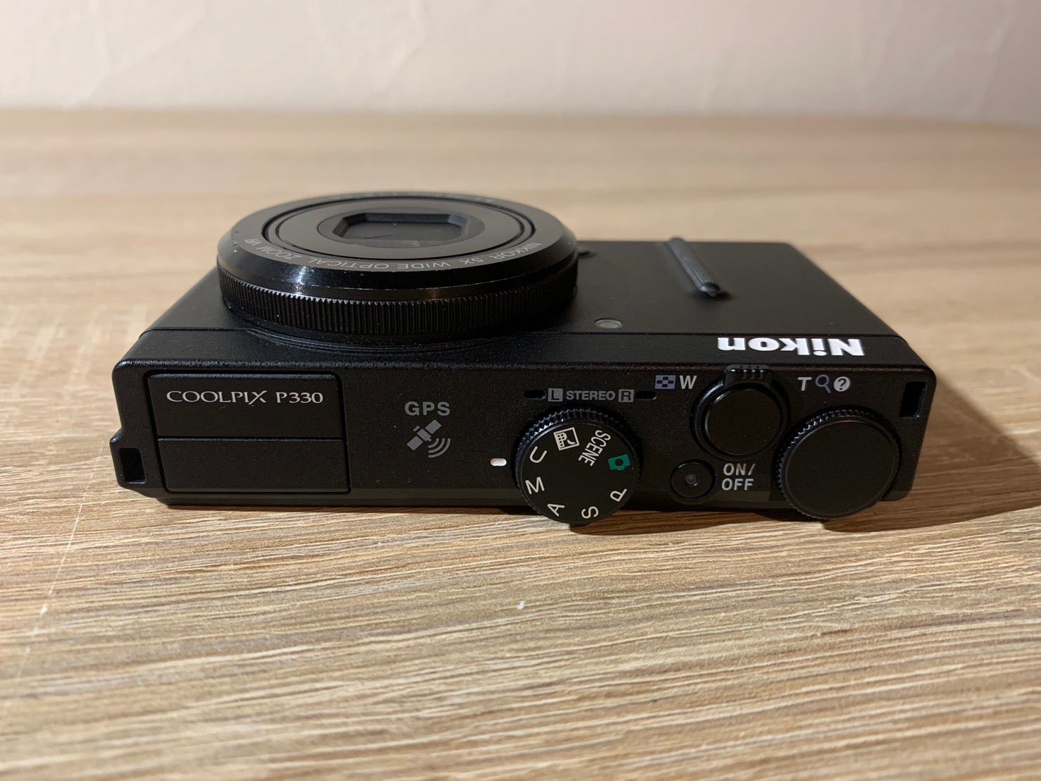 7028 Nikon COOLPIX P330 ブラック デジカメ - メルカリ