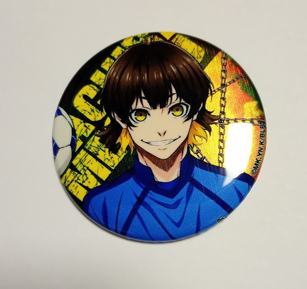 12-123 蜂楽廻 ブルーロック』​ホログラム缶バッジ - メルカリ