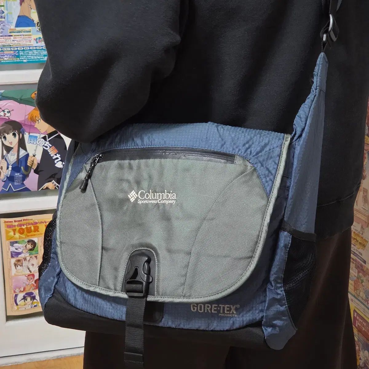 コロンビア GORE TEX ゴープコア クロス メッセンジャーバッグ