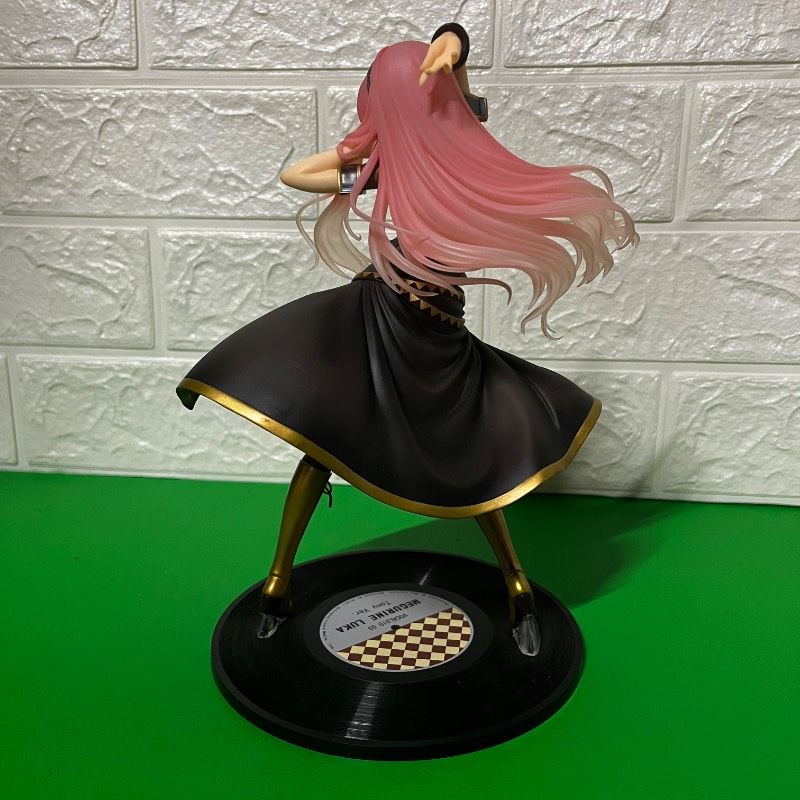 OneMall provides Mercari products: 巡音ルカ TONYver MEGURINE LUKA