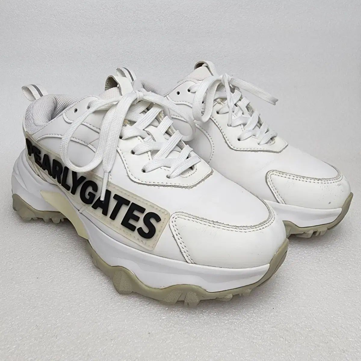 パーリーゲイツ レディース ノンスパイク 厚底 アグリー ゴルフシューズ 240 mm