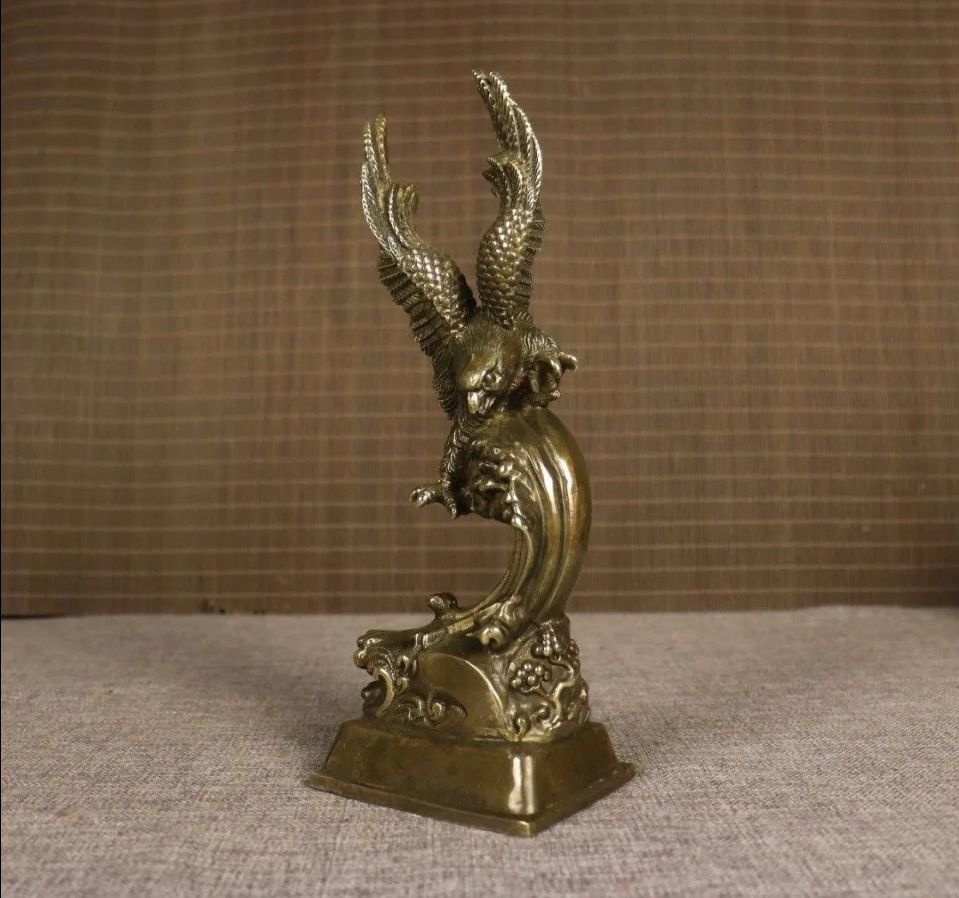 銅器 鷹 応接間 玄関 茶室 事務机 書斎 装飾品 工芸品 置物 - メルカリ