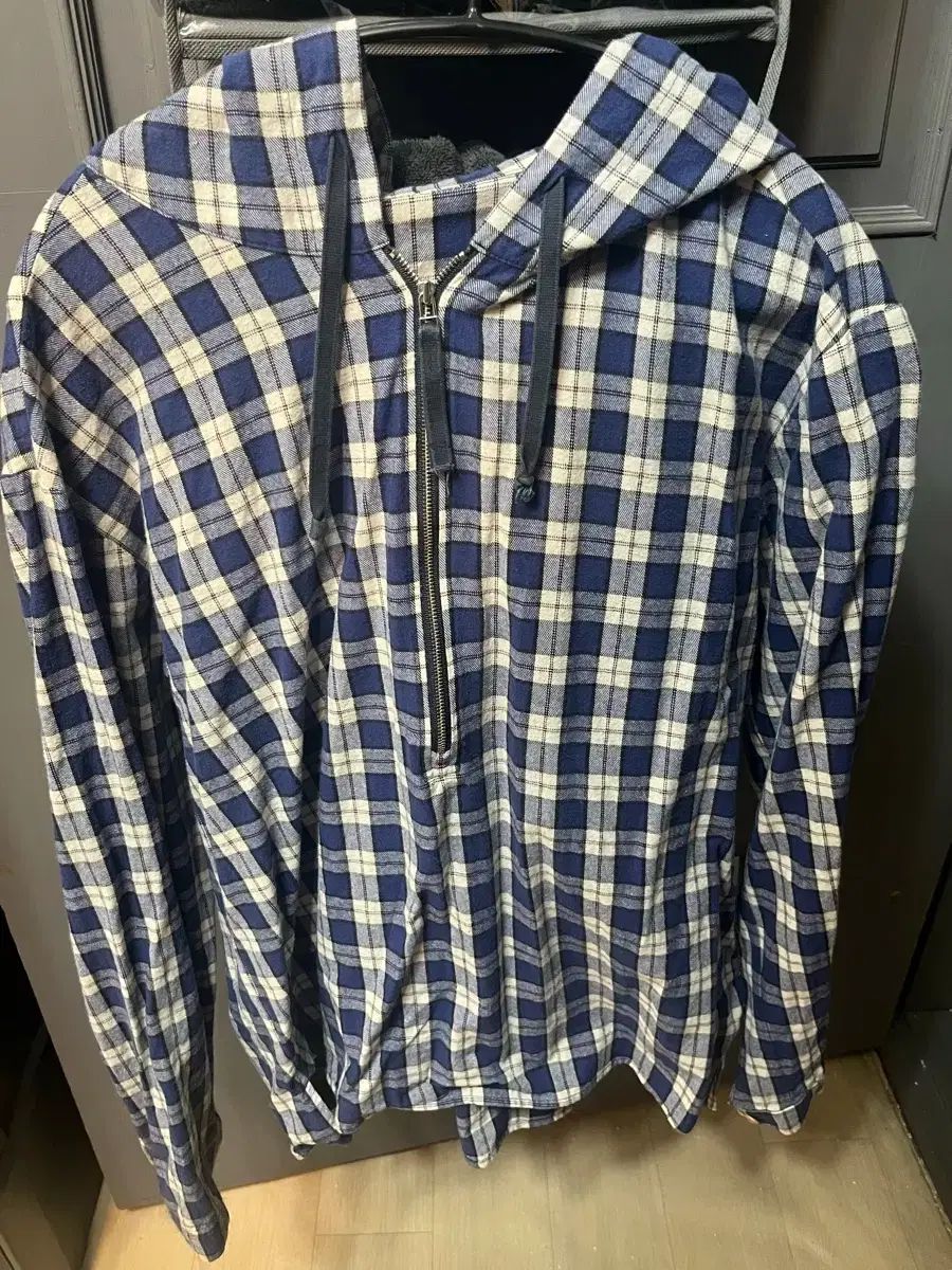 サファリスポット CHECK フード シャツ 出品