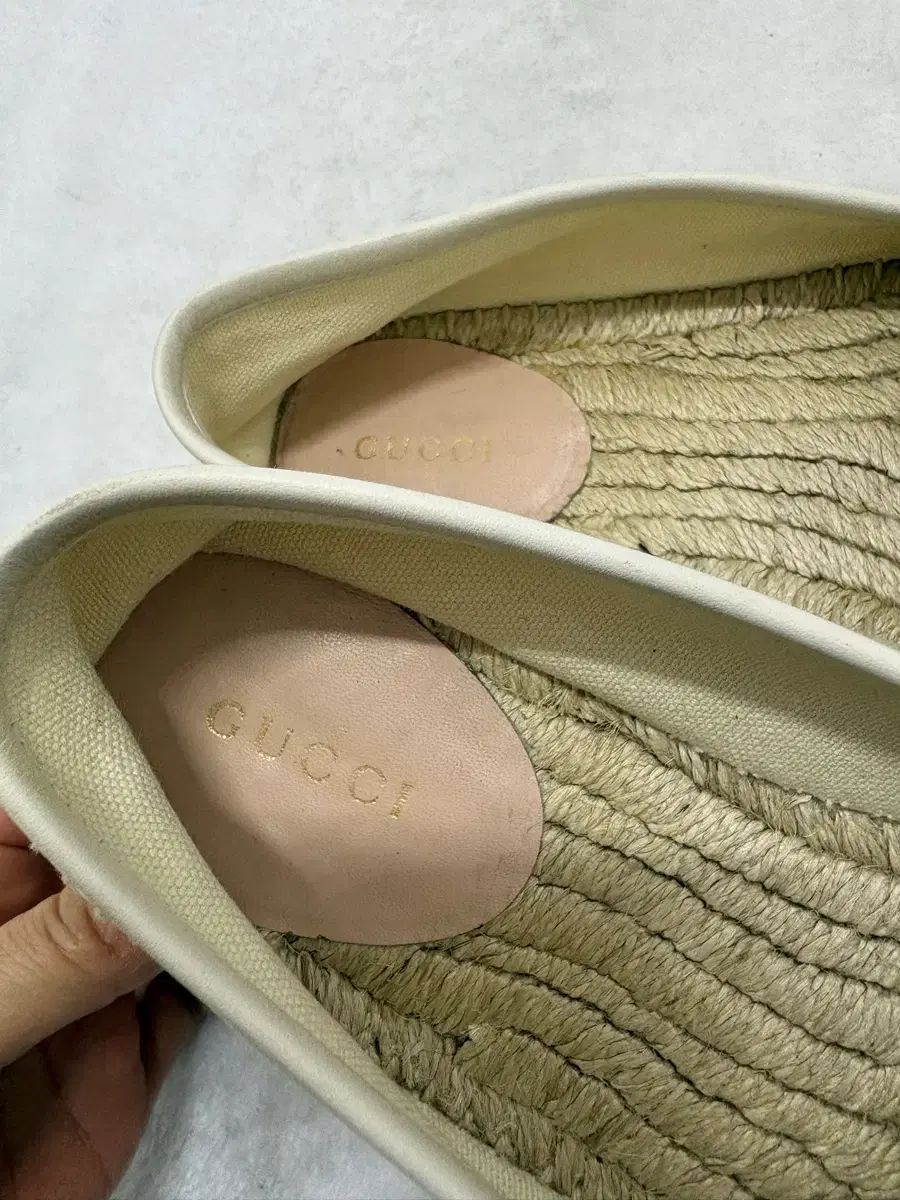 スリッポン アイボリー