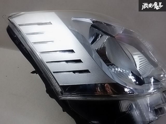 ダイハツ純正 LA50S LA160S オンライン ムーヴ ハロゲン ヘッドライト