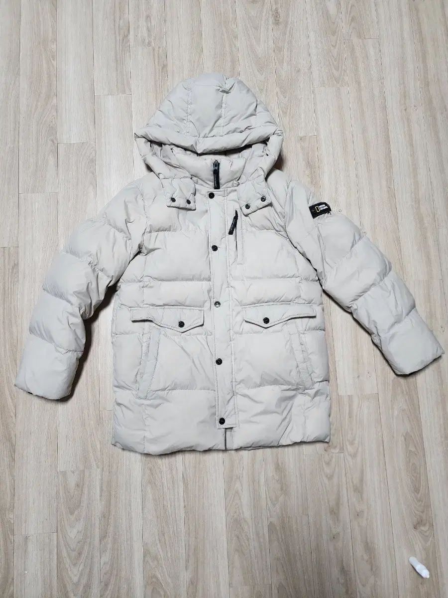 ナショナルジオグラフィック アイボリー ダウン アウター キッズ 150 中綿ダウン