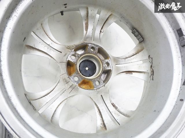 Precious シュティッヒ