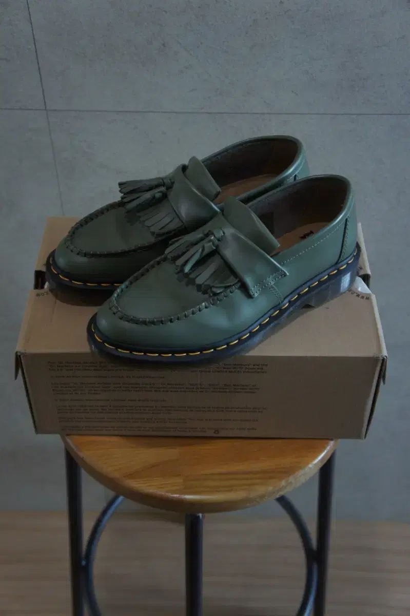 DR. MARTENS ドクターマーチン オリーブ ローファー ドクターマーチン
