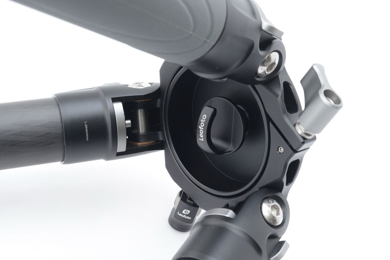  級 レオフォト Leofoto カーボン4段三脚 LM 404 CL Summit Series LL 647 6131 三脚 カメラアクセサリー