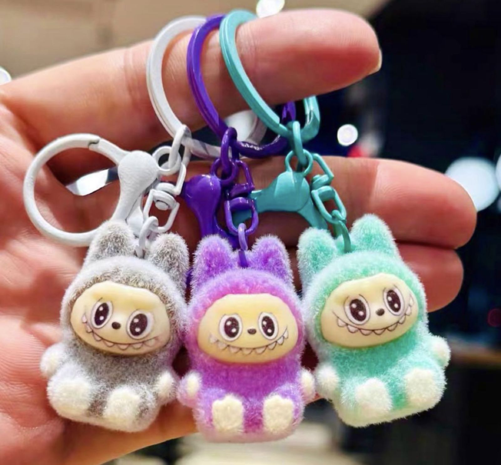 ラブブ ぬいぐるみキーホルダー 全6色セット・LABUBU - メルカリ