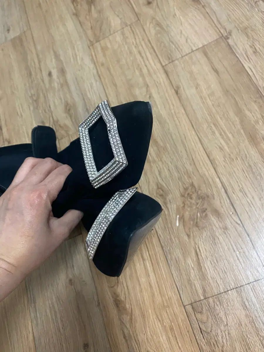 シューコンマボニー