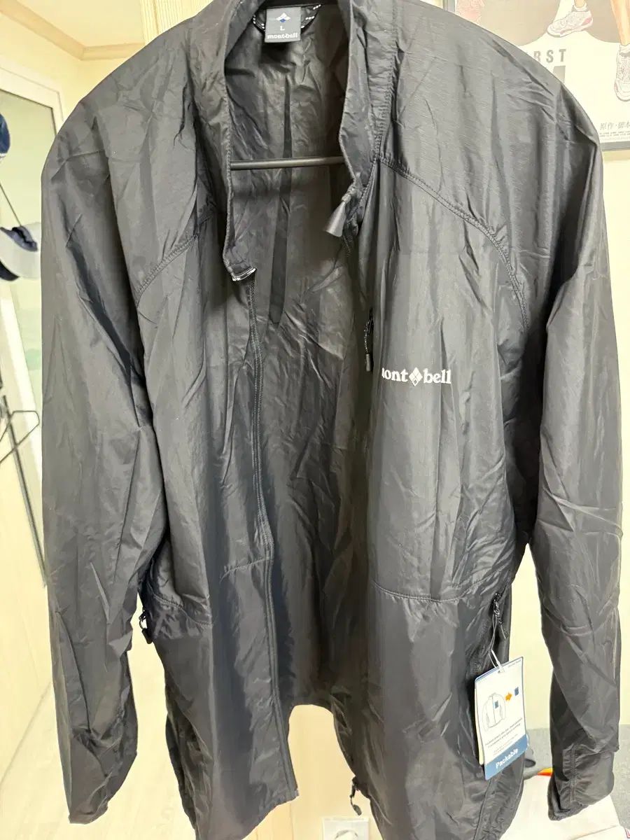 モンベル ウィンドブレーカー L ブラック 105