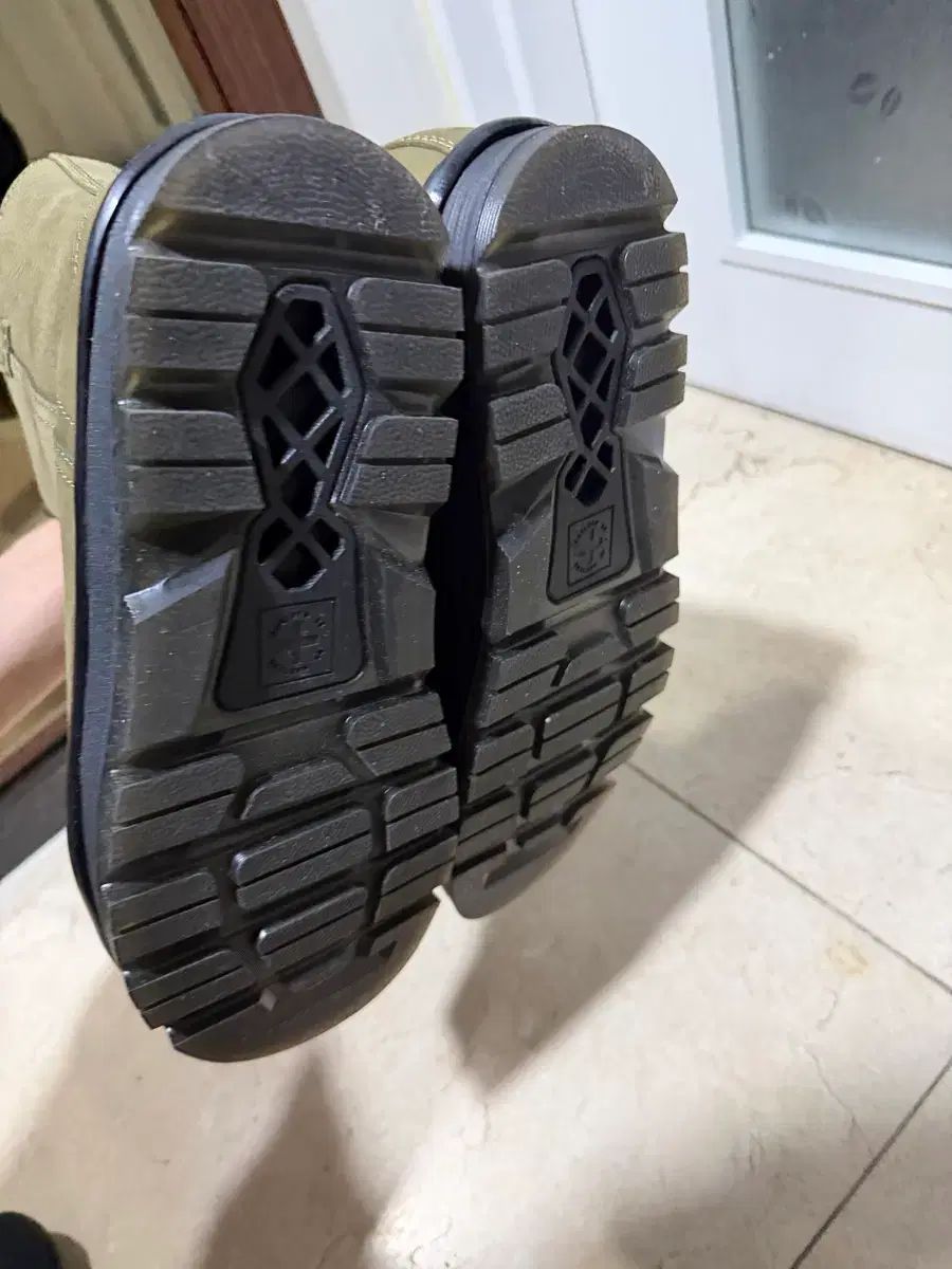 ドクターマーチン ジェブジャック