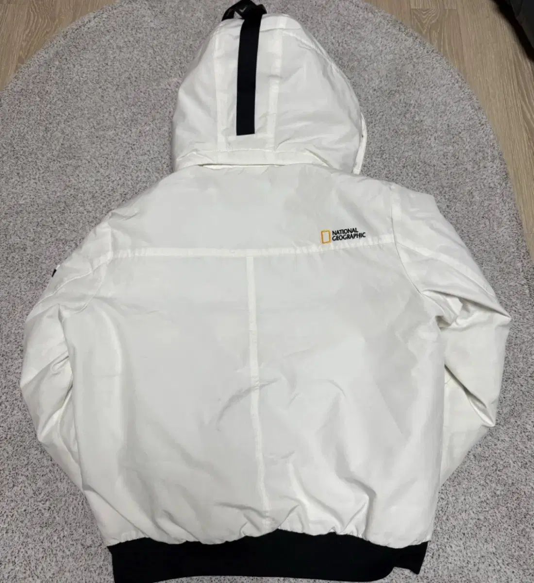 最新 ナショナルジオグラフィック 白 フード ダウン アウター ダウン