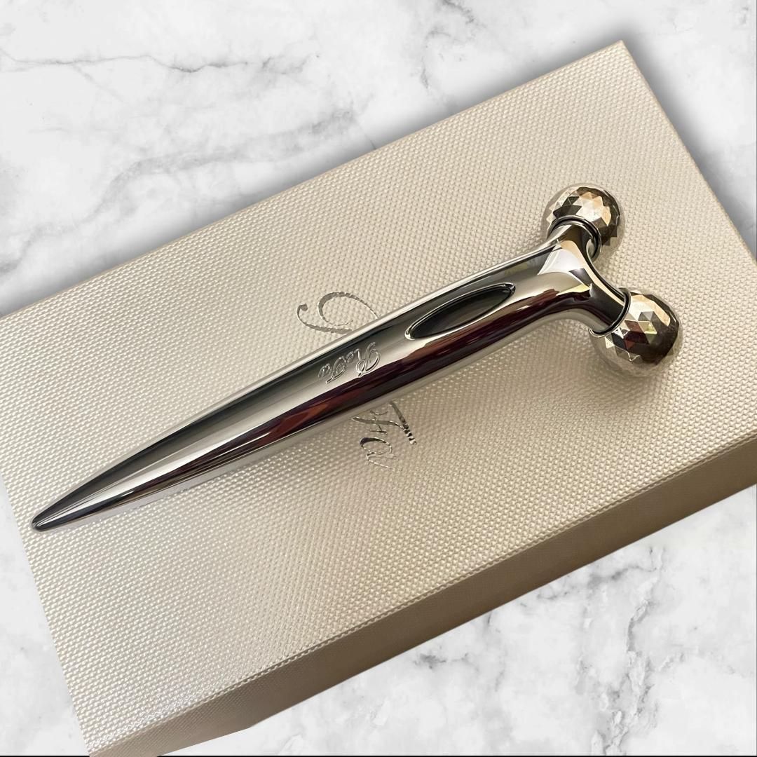 ReFa S CARAT リファ エスカラット 美顔ローラー 箱/保証書付 - メルカリ ReFa S CARAT リファ エスカラット 美顔ローラー 箱/保証書付 - メルカリ