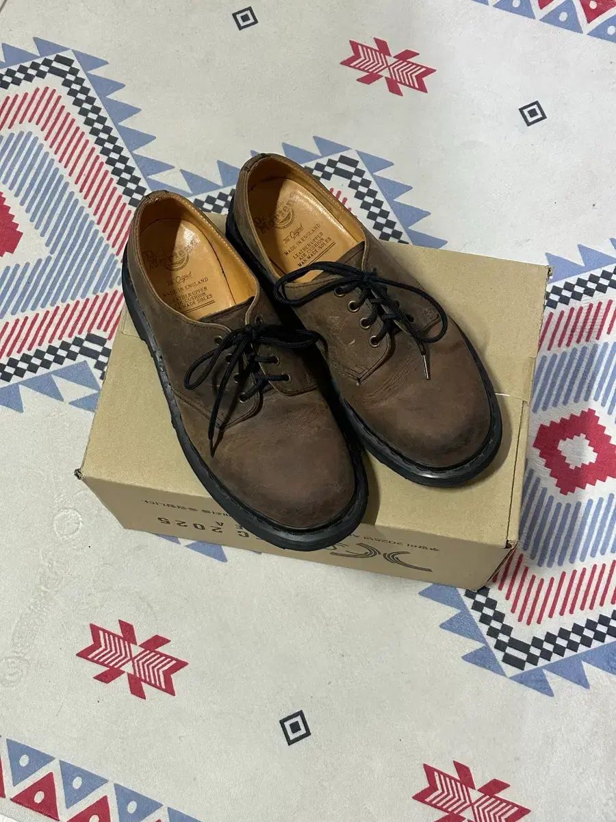 280 DR. MARTENS ドクターマーチン ヴィンテージ UK 9