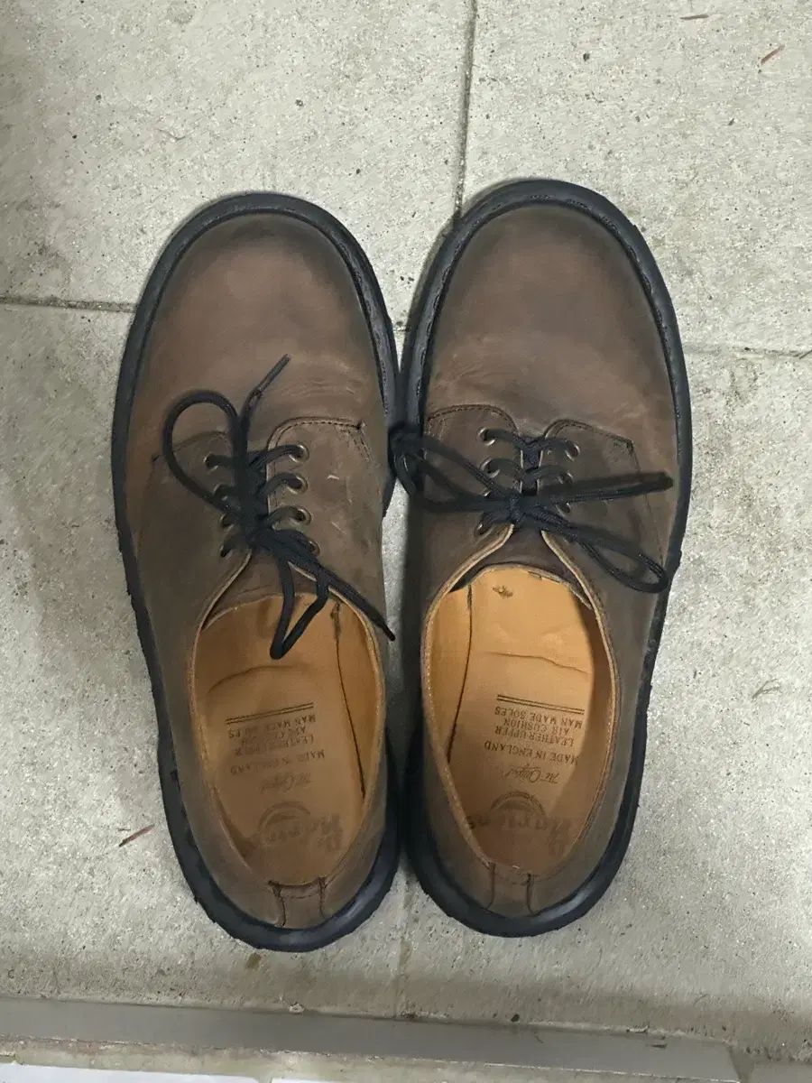 MARTENS ドクターマーチン