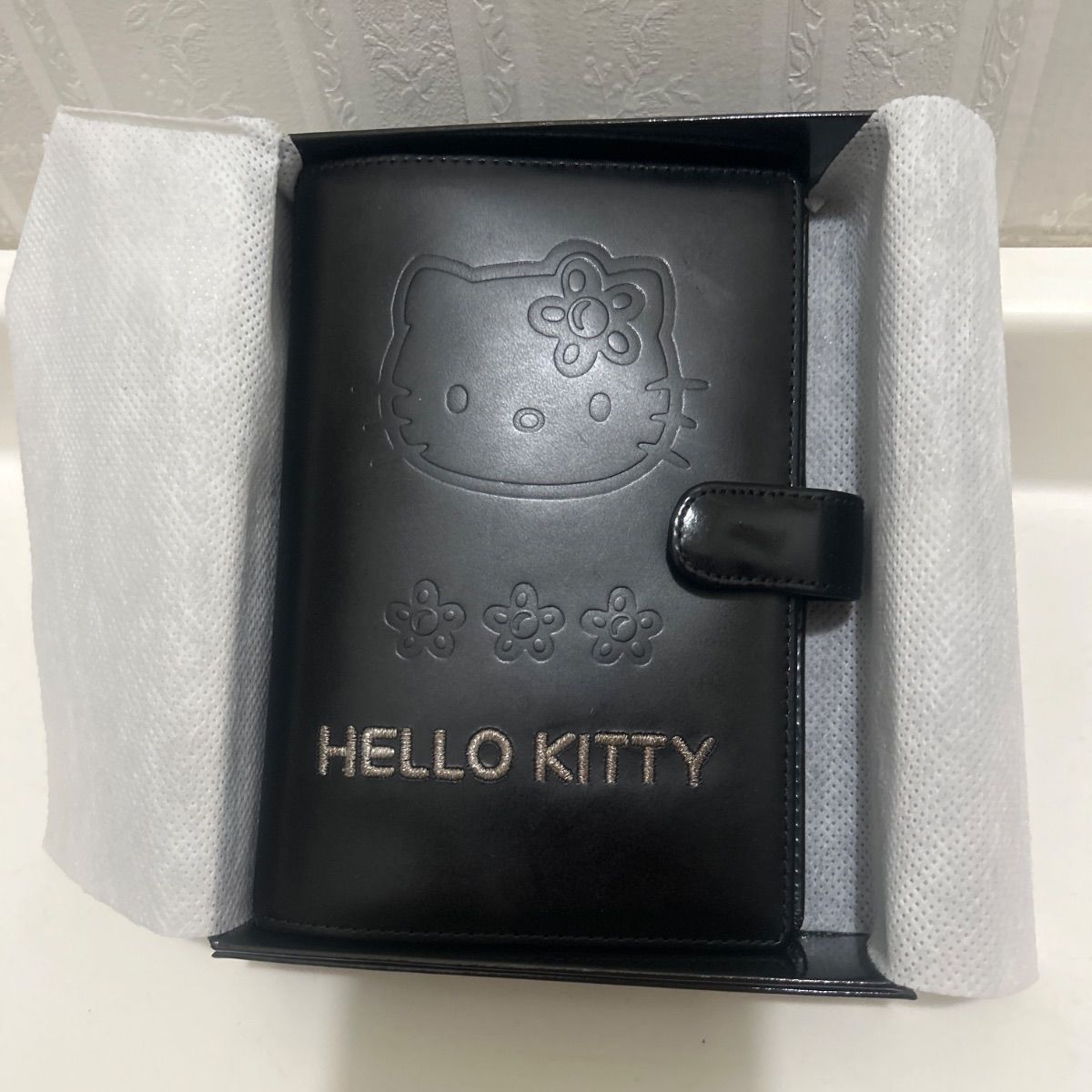 Hello Ｋitty 黒本革手帳 6 穴システム手帳 レフィール付き 1 9 ヴィンテージ品