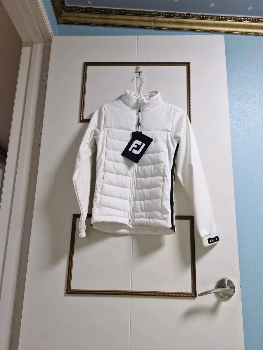 ショップ FootJoy フットジョイ レディースゴルフ ダウン (XS) 新品